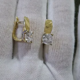 gyzyl Italian gulakhalka