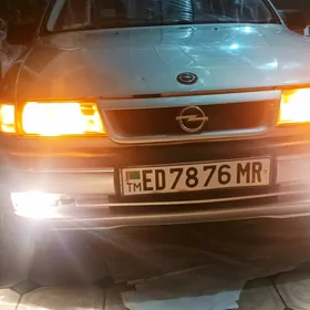 Opel Vectra 1990