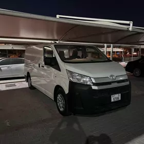 Toyota Hiace 2024
