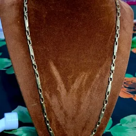 gyzyl Versace zynjyr