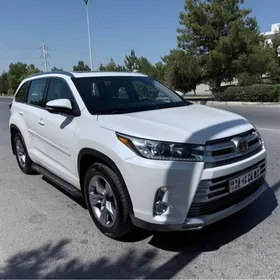 Toyota Highlander 2017