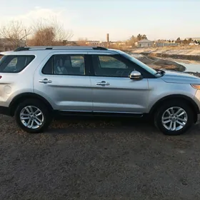 Ford Explorer 2012