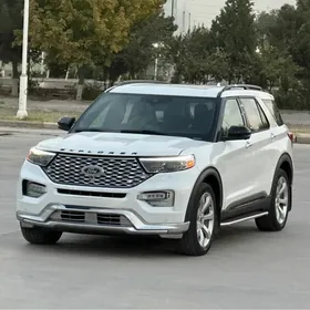 Ford Explorer 2020