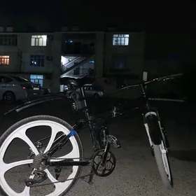 bmw mersades tigit