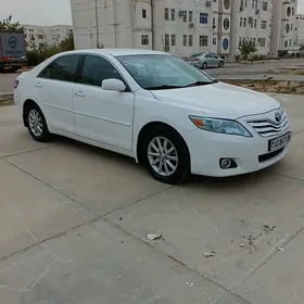 Toyota Camry 2010