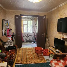 гастинка 5 мкр 1 этаж