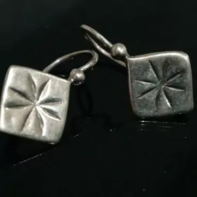 gyzyl