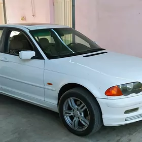 BMW 323 2000