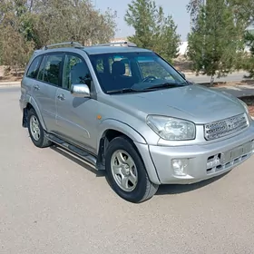 Toyota RAV4 2004