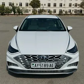 Hyundai Sonata 2021