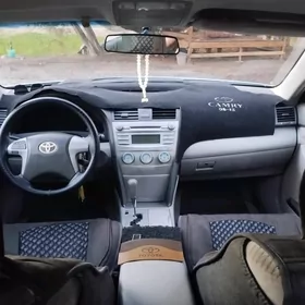 Toyota Camry 2008