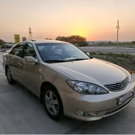 Toyota Camry 2004