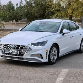 Hyundai Sonata 2022
