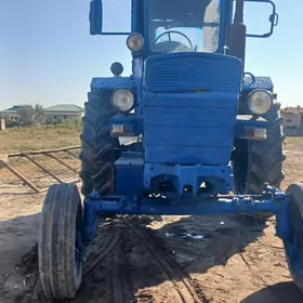 Belarus 320 2000