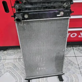 Nissan Maxima Altima Radiator