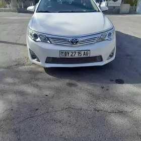 Toyota Camry 2012