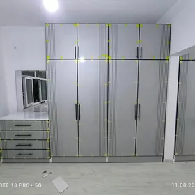 MEBELŞFANERSTENKAŞKAF