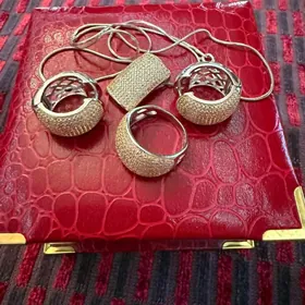 kumush komplekt