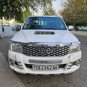 Toyota Hilux 2014