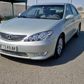 Toyota Camry 2003