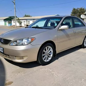 Toyota Camry 2003