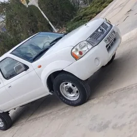 Nissan Navara 2011