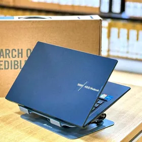 VivoBook 14/i5-13/12GB RAM