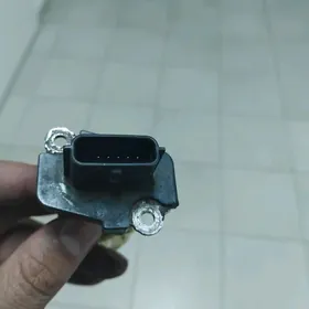 infiniti kepka wozduh dacik