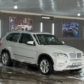 BMW X5 2011