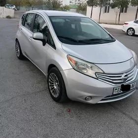 Nissan Versa 2013
