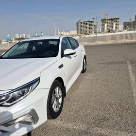 Kia Optima 2019