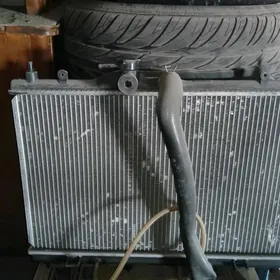 Nissan versa radiyator.