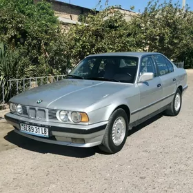 BMW 525 1992