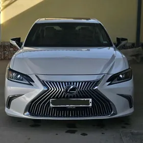 Lexus ES 350 2020