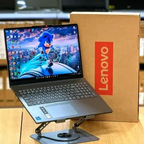 IdeaPad Slim/i7-13/512GB SSD