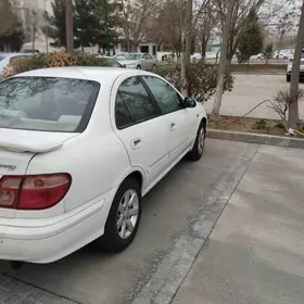 Nissan Sunny 2003