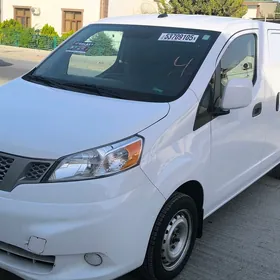 Nissan NV200 2021