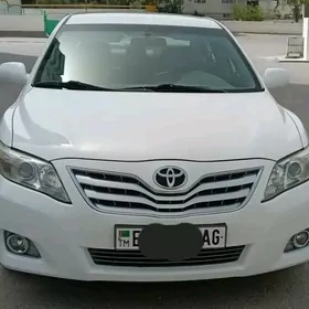Toyota Camry 2010