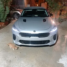 Kia Stinger 2018