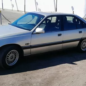 Opel Omega 1990
