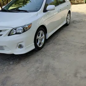 Toyota Corolla 2011