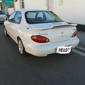 Hyundai Elantra 2000