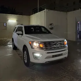 Ford Expedition 2021