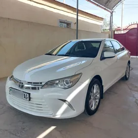 Toyota Camry 2016
