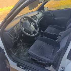 Opel Vectra 1998