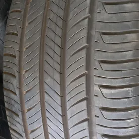 235-45-18 hankook