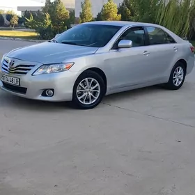 Toyota Camry 2010