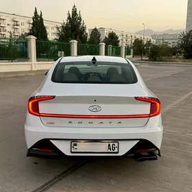 Hyundai Sonata 2021