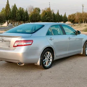 Toyota Camry 2010