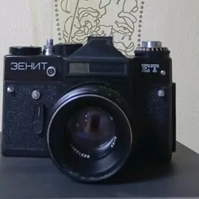 ФОТОАППАРАТ "ЗЕНИТ"